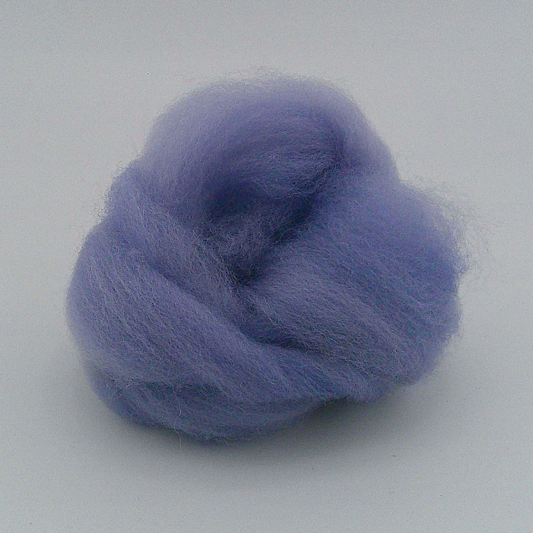 Lavender Haze - Hand Dyed Purple Fiber Roving - 0.17 oz / 5 g - Falkland Wool - Image 5