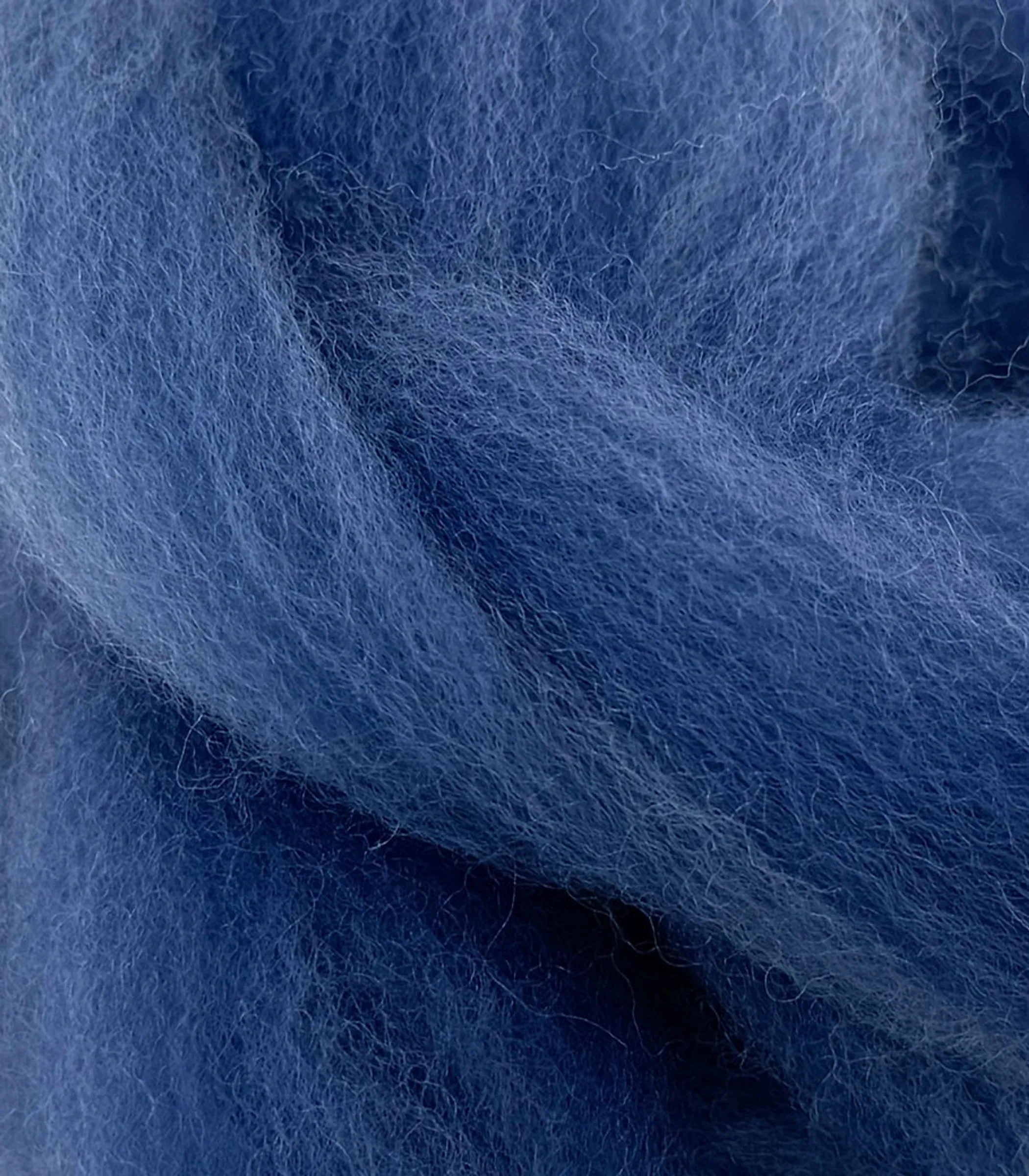 Signature Blue - Hand Dyed Purple Fiber Roving - 0.17 oz / 5 g - Falkland Wool - Image 3