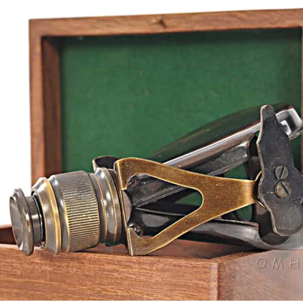 Collapsible Monocular Telescope in Wooden Box