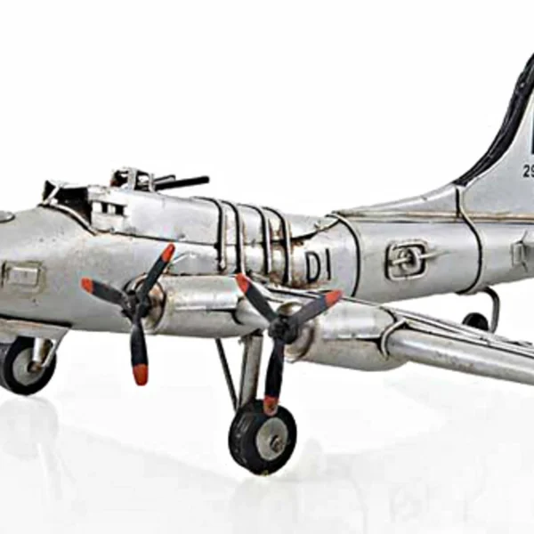 B-17 Flying Fortress Model Heavy-Bomber Aircraft