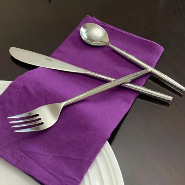 Vibhsa Hammered Stainless Steel Flatware 18-Piece Set (Dinner knives, Dinner Forks, Soup Spoons)